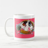 Trois lapins dans une tasse de panier (Gauche)
