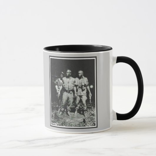 'Trois militaires' Viêt-nam Memorial Mug (Droite)