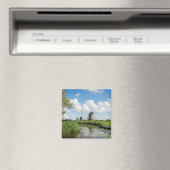 Trois moulins à vent et un aimant de canal (In Situ (Lave-vaisselle))