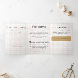 Trois Volets Carte Triptyque Design Minimaliste Élégant Neutre