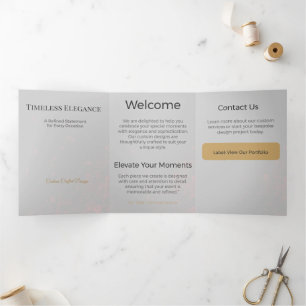 Trois Volets Carte Triptyque Design Minimaliste Élégant Neutre