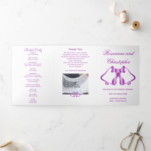 Trois Volets Programme De Mariage Cloches Violettes Et Ruban (Extérieur)