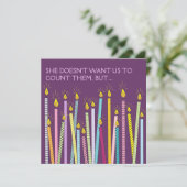 Trop de bougies ! Invitation à la fête d'anniversa (Debout devant)