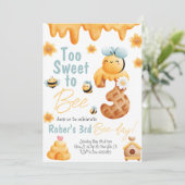 Trop doux pour être trois garçon Invitation d'anni (Debout devant)