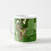 Tropical Iridescente Papillon vert Mug (Devant gauche)