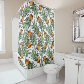 Tropical Pineapple Pattern on White Douchegordijn (In situ)