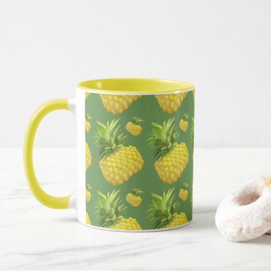 Tropical Pineapple Pattern: Summer Fruit Art Mok (Met donut)