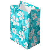 Tropisch Blauw Witte Hibiscus Flowers Patroon Medium Cadeauzakje (Voorkant Gekanteld)