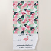 Tropisch Flamingo Bachelorette Weekend Strandlaken (Voorkant)