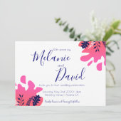 Tropisch geïnspireerde Navy Blue Hot Pink Wedding  Kaart (Staand voorkant)