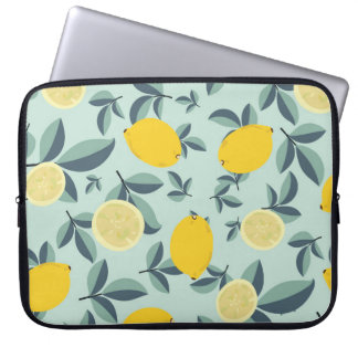 Tropisch naadloos patroon met gele citroenen laptop sleeve