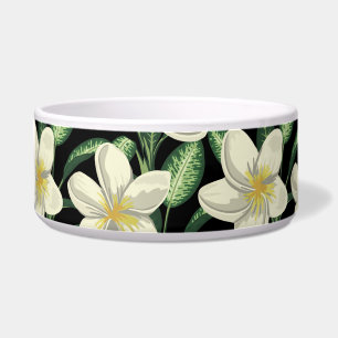 Tropisch naadloos patroon witte bloemen groen blad voerbakje