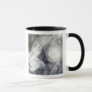 Tropisch Storm Parma en Super Typhoon Melor Mok