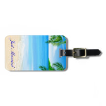 Tropisch strand bruiloft gewoon getrouwd