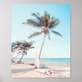 Tropisch strand met surfplanken poster (Voorkant)