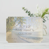 Tropisch strand, palm, slingerlicht RSVP Kaart (Staand voorkant)