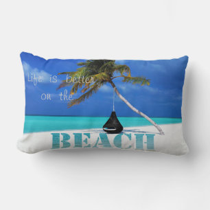 Tropisch strand, zand, palmboom kussen