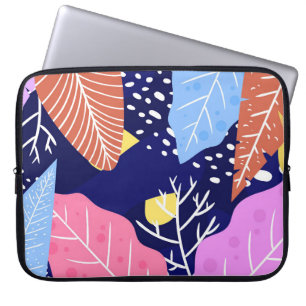 Tropische achtergrond met oerwoud planten. Palmver Laptop Sleeve
