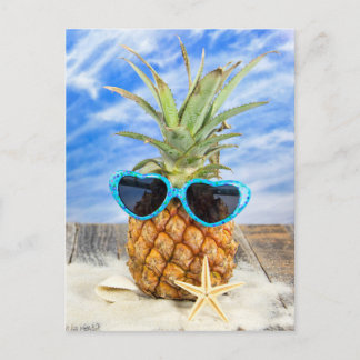 tropische anananas met zonnebril briefkaart