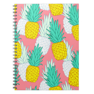 Tropische ananas: rode Cartoon Chic. Notitieboek