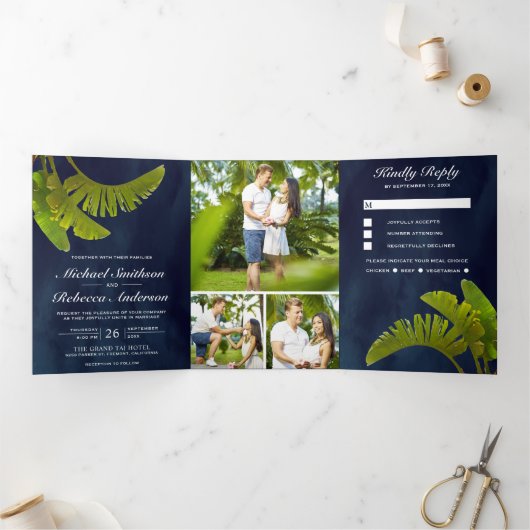 Tropische Bananenbladeren 3 in 1 Navyblauw Bruilof Drieluik Uitnodiging (Binnen)