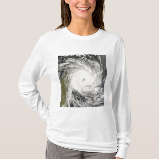 Tropische cycloon Ivan over Madagascar T-shirt (Voorkant)