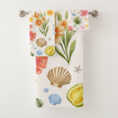 Tropische kust Hand getrokken bloemen en schelpen Bad Handdoek (Insitu)