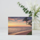 Tropische palmboom strand op Sunset Post Kaart (Staand voorkant)