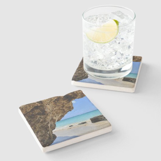 Tropische strandkust met een Big Rock Stenen Onderzetter (Zijkant)