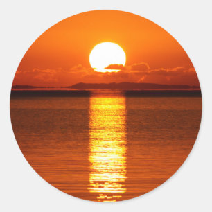 Tropische Zonsopkomst in Sinaasappel Ronde Sticker