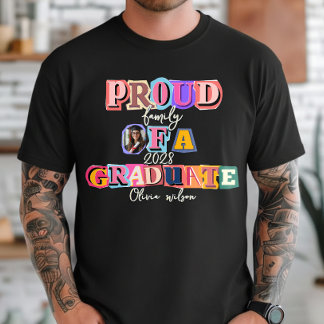 Trots Gezin Van Een Geslaagd Persoon Aangepaste Fo T-shirt