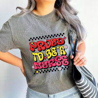 Trots om een Nurse Retro waarderingsgeschenk te zi