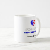 Trots pro-democratie koffiemok (Voorkant rechts)