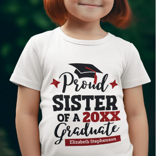 Trots Zusje van een afstuderen zwart rood pet T-shirt