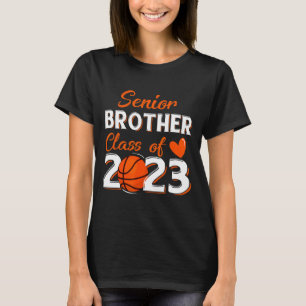 Trotse broer van een afgestudeerde basketbal senio t-shirt