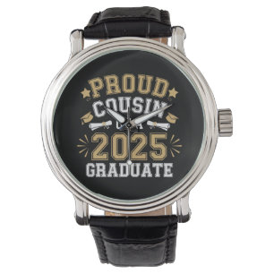 Trotse Cousin Van Een Afgestudeerde Familie In 202 Horloge