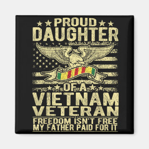 Trotse dochter van Vietnamveteraan Amerikaanse vla Magneet