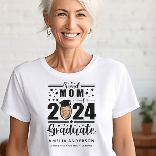 Trotse moeder van een 2024 Afstuderen T-shirt