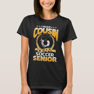 Trotse neef van een voetbal senior 2024 Afstuderen T-shirt