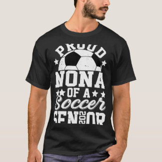 Trotse Nona van een 2026 Senior Voetbal Afgestudee T-shirt