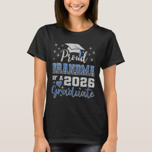 Trotse oma van afgestudeerde van 2026 Afstuderen F T-shirt