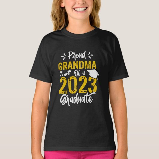 Trotse oma van Afstuderen 2023 T-shirt (Voorkant)