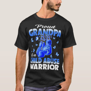 Trotse opa van een kindermishandeling krijger bewu t-shirt