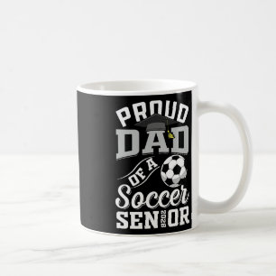 Trotse papa van eindexamenleerling voetbalklas van koffiemok