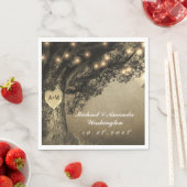 Trotse Rustieke Gesneden Eiken Huwelijk Servet (Insitu)