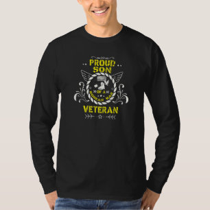 Trotse zoon van een Koreaanse oorlogsveteraan in n T-shirt