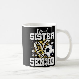 Trotse Zus Van Een Afgestudeerde Voetbal Senior 20 Koffiemok
