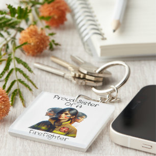 Trotse zus van een brandweerman vastberaden look w sleutelhanger