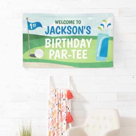 Trou en une bannière d'anniversaire, Golf Joyeux a (En situation)