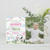 Trou en une fille rose 1er anniversaire Invitation (Debout devant)